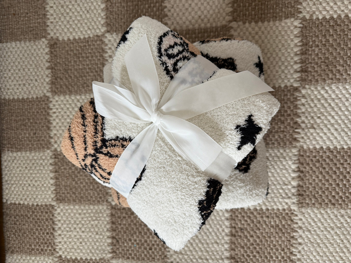 Spooky Magic Cozy Blanket *READY TO SHIP